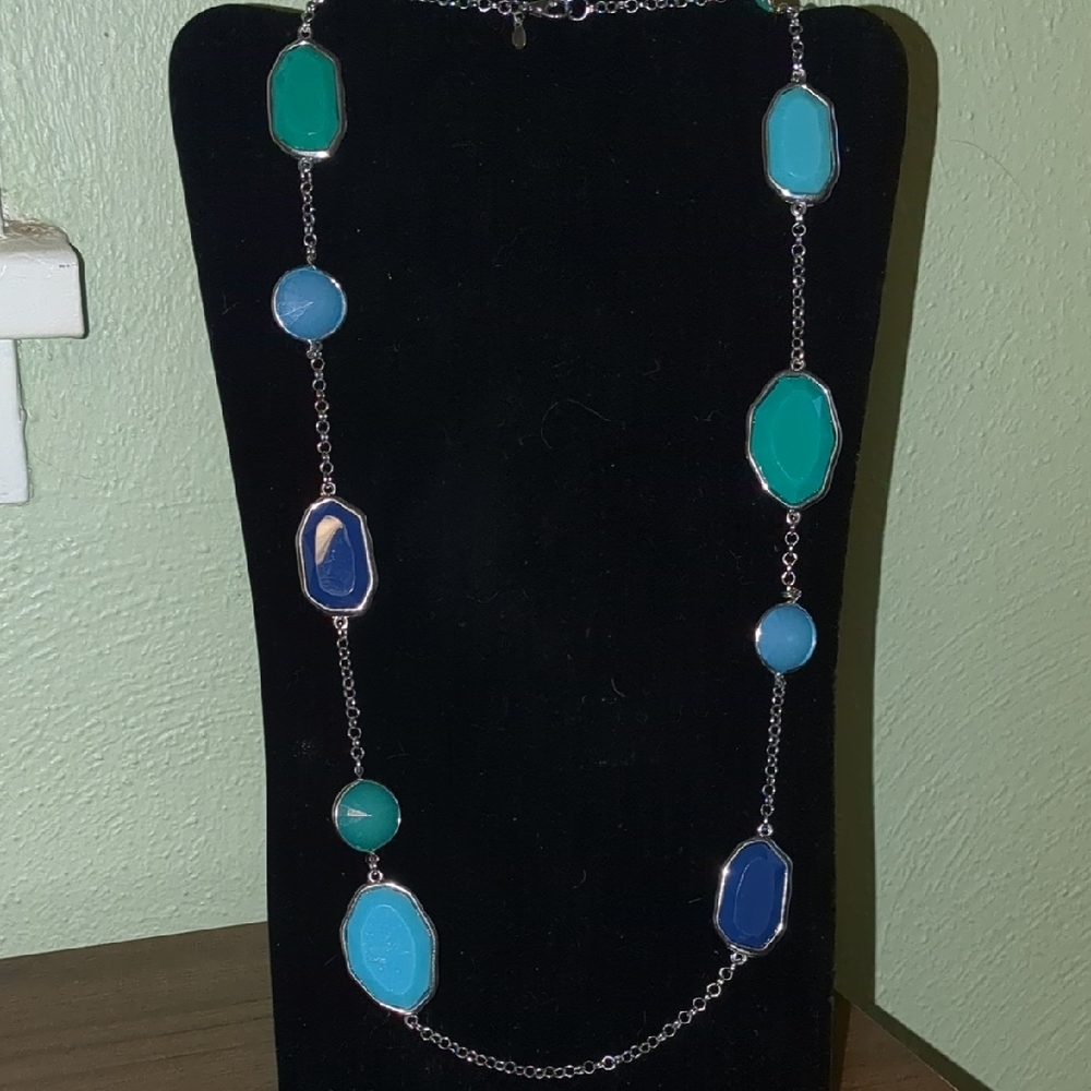 Elegant Blue and Silver Women's Necklace